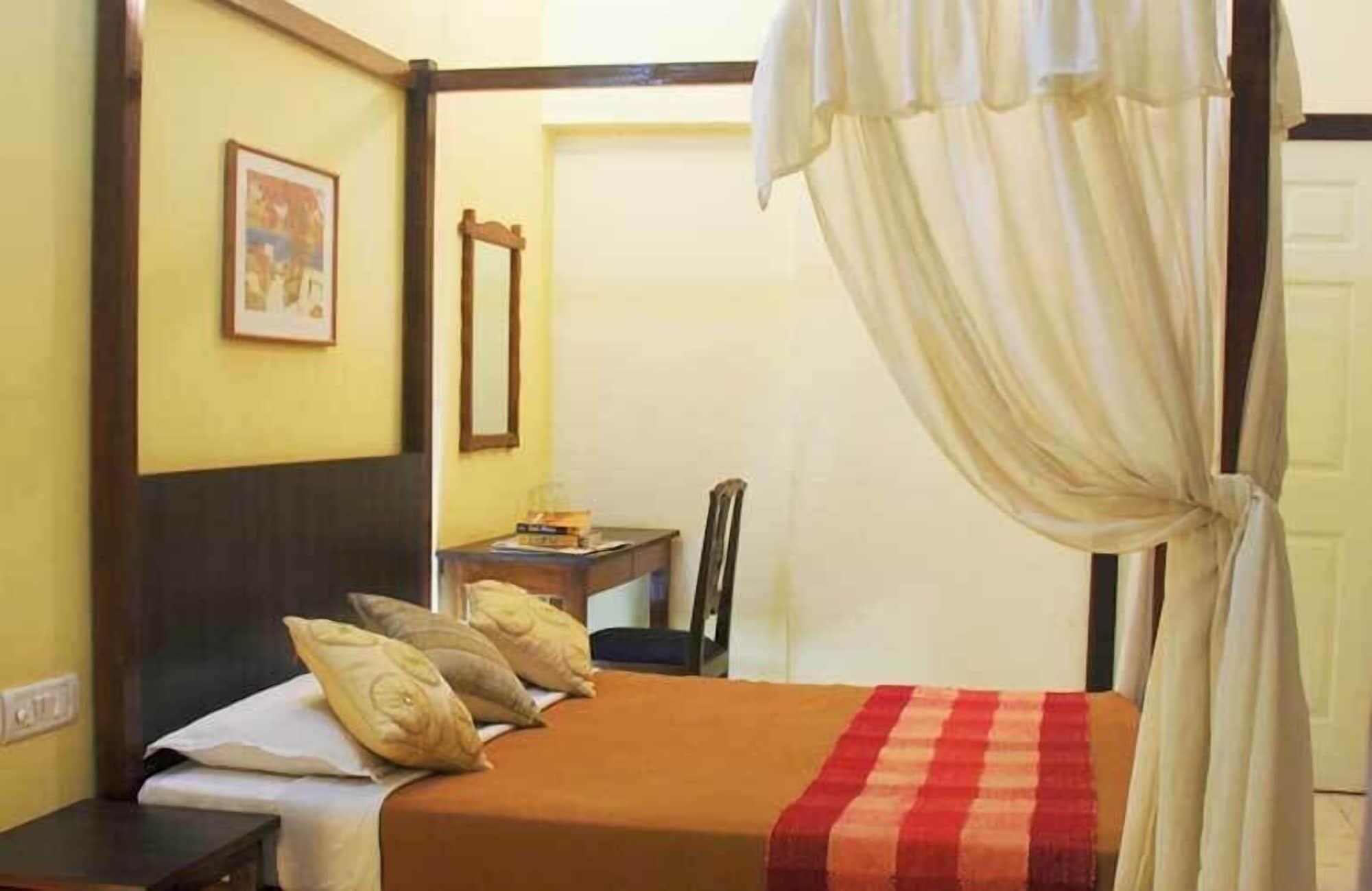 Banyan Tree Courtyard Hotel Калангуте Екстериор снимка