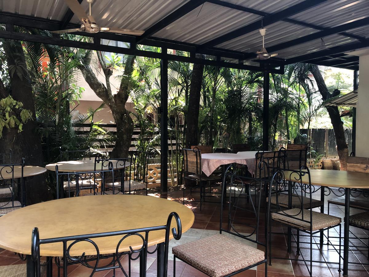 Banyan Tree Courtyard Hotel Калангуте Екстериор снимка