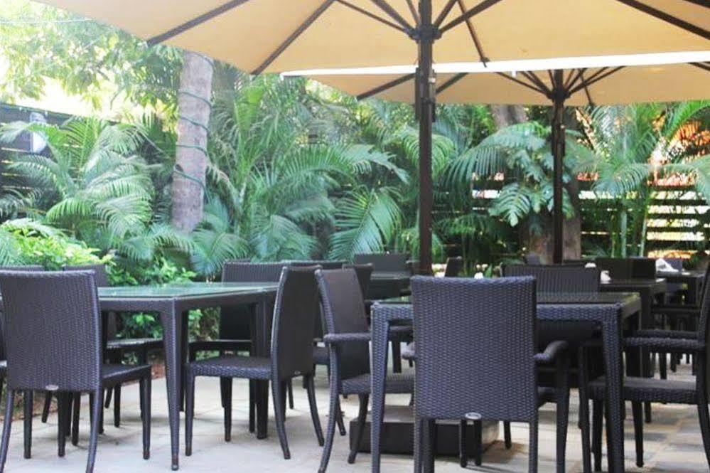 Banyan Tree Courtyard Hotel Калангуте Екстериор снимка